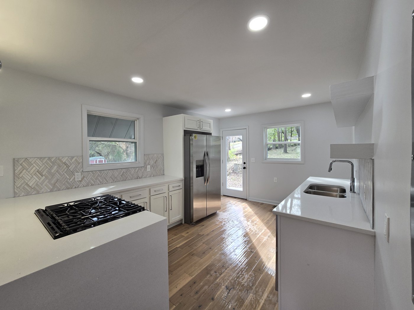 Move-in ready kitchen in Birmingham, Alabama cleaned to Market Ready standard by Kidoti Clean